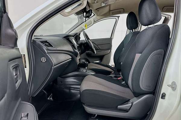 2022 Mitsubishi TRITON GLX (4x4) MR MY22 4X4