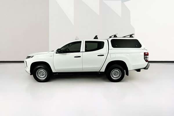 2023 Mitsubishi TRITON GLX (4x2) MR MY23 REAR WHEEL DRIVE