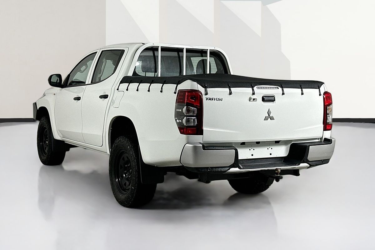 2022 Mitsubishi TRITON GLX (4x4) MR MY22 4X4
