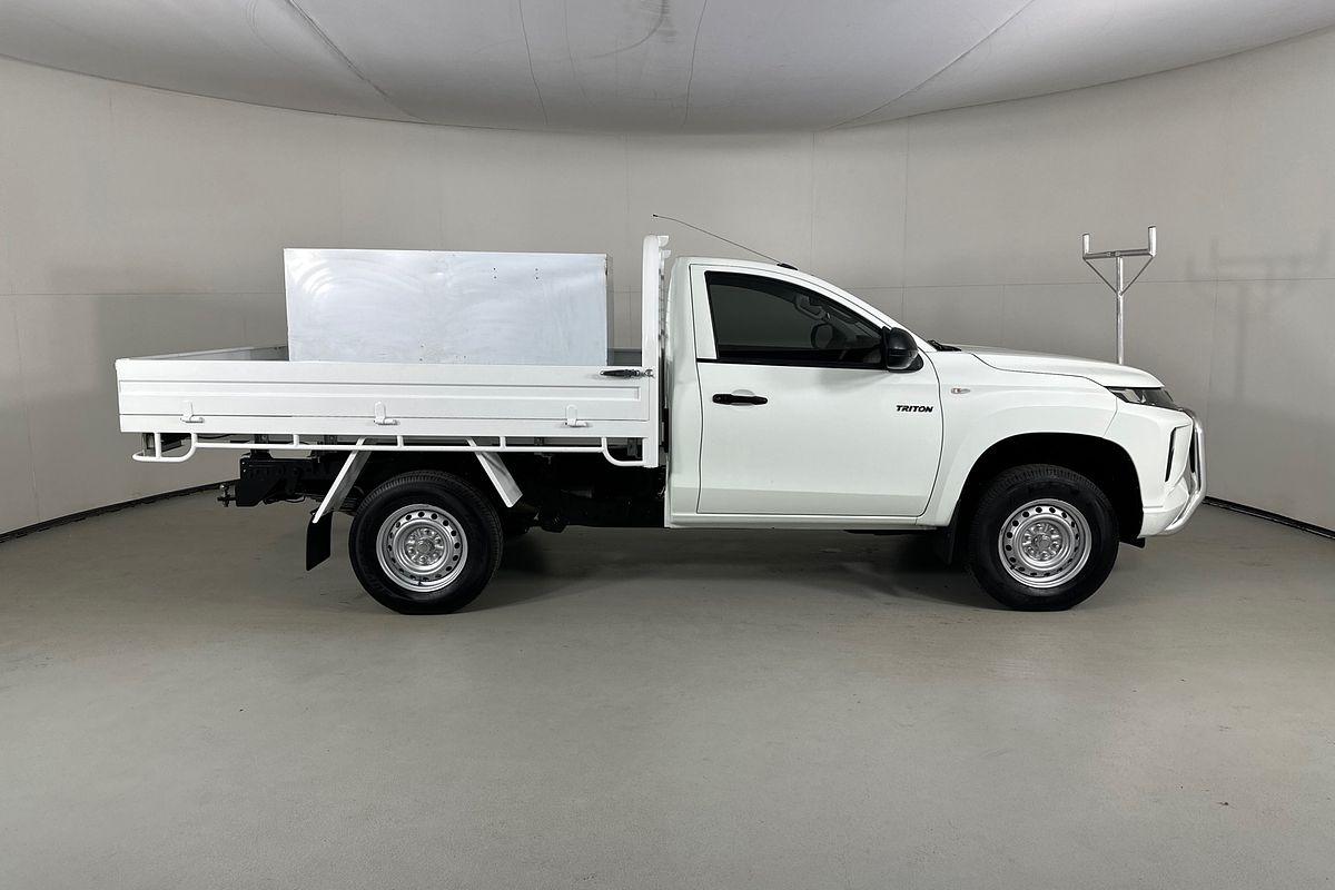 2020 Mitsubishi Triton GLX MR Rear Wheel Drive