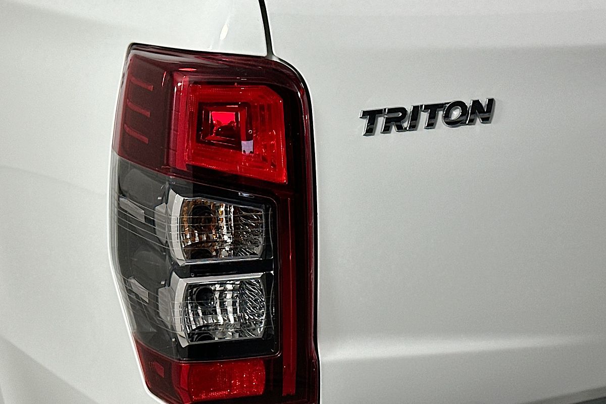 2020 Mitsubishi TRITON GLX ADAS (4x2) MR MY21 4x2