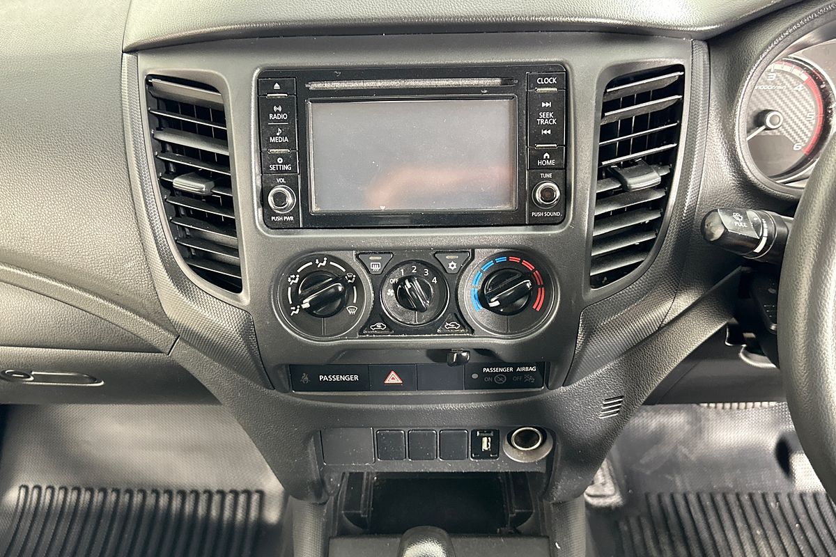 2020 Mitsubishi TRITON GLX (4x2) MR MY21 4x2