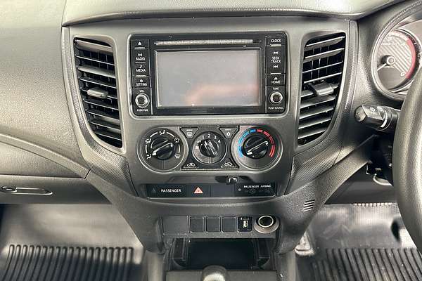 2020 Mitsubishi TRITON GLX (4x2) MR MY21 4x2