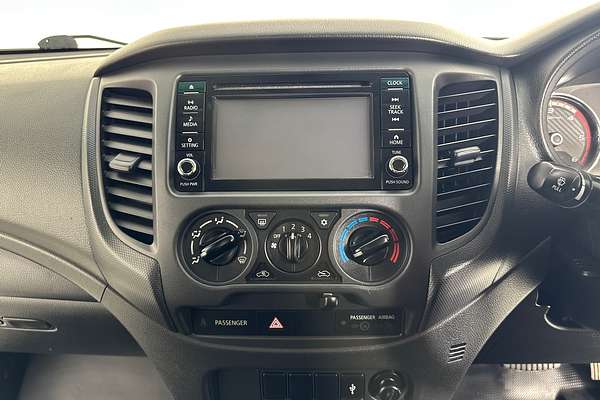 2020 Mitsubishi TRITON GLX (4x2) MR MY21 4x2