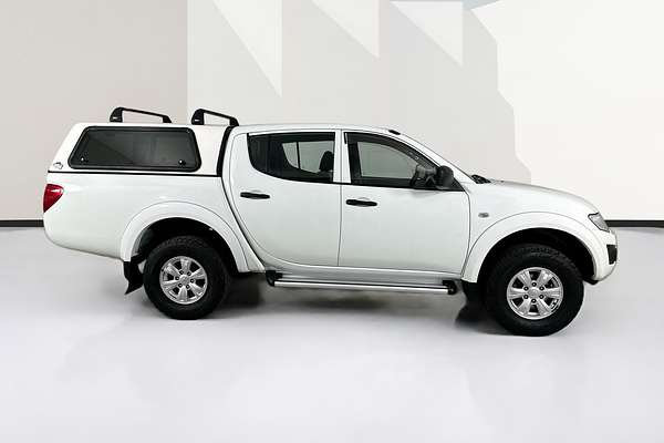 2014 Mitsubishi Triton GLX MN 4X4