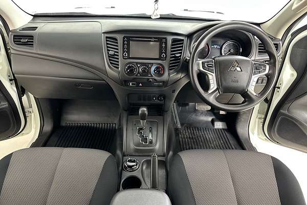 2022 Mitsubishi TRITON GLX (4x4) MR MY22 4X4