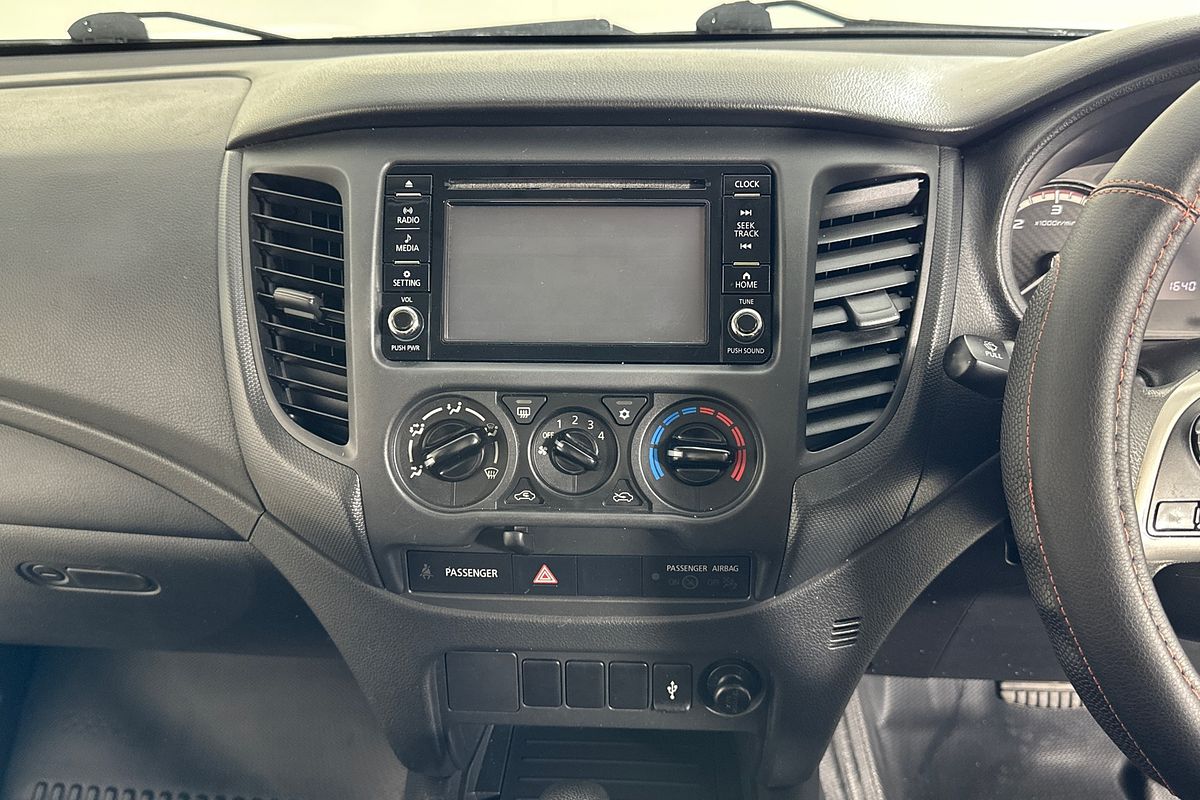 2020 Mitsubishi TRITON GLX (4x2) MR MY21 4x2