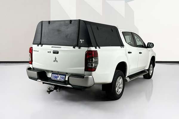 2021 Mitsubishi TRITON GLX+ (4x4) MR MY22 4X4