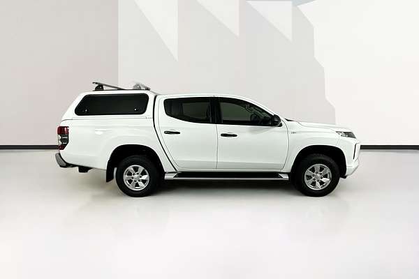 2021 Mitsubishi TRITON GLX+ (4x4) MR MY21 4X4