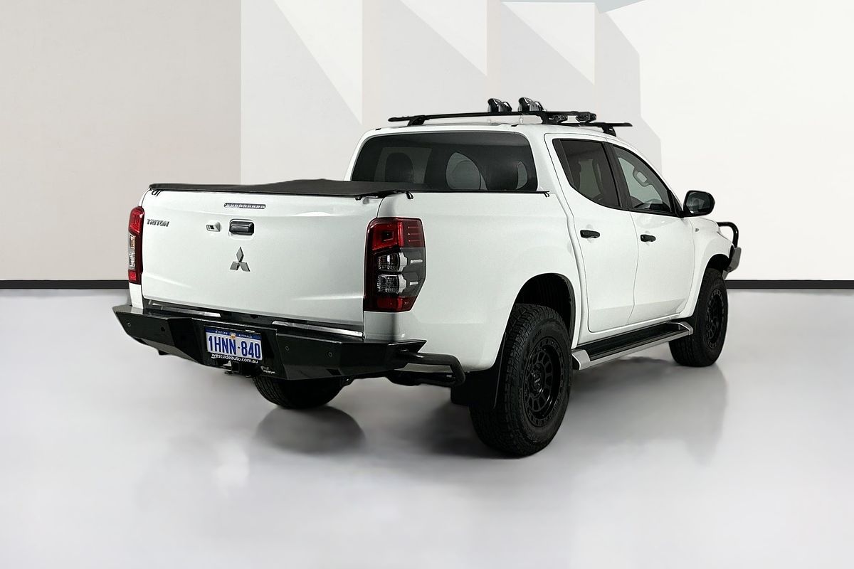 2021 Mitsubishi TRITON GLX-R (4x4) MR MY22 4X4