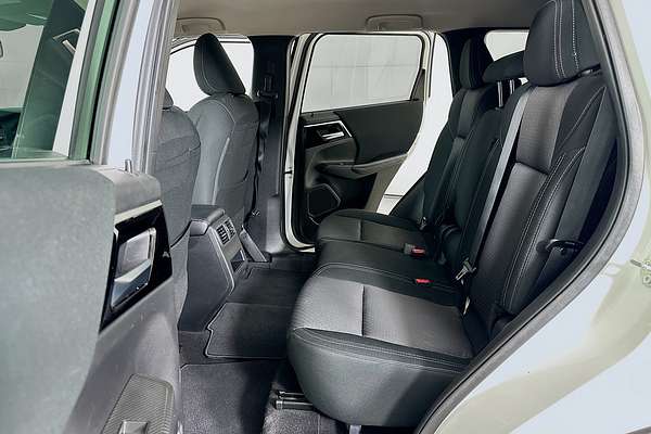 2022 Mitsubishi OUTLANDER LS 7 SEAT (2WD) ZM MY22