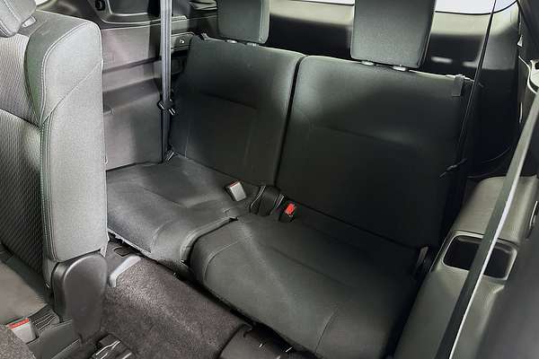 2022 Mitsubishi OUTLANDER LS 7 SEAT (2WD) ZM MY22