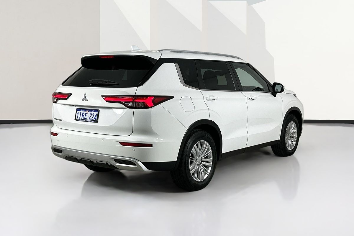2022 Mitsubishi OUTLANDER LS 7 SEAT (2WD) ZM MY22