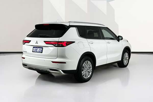 2022 Mitsubishi OUTLANDER LS 7 SEAT (2WD) ZM MY22