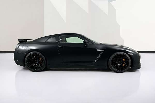 2009 Nissan GT-R PREMIUM R35