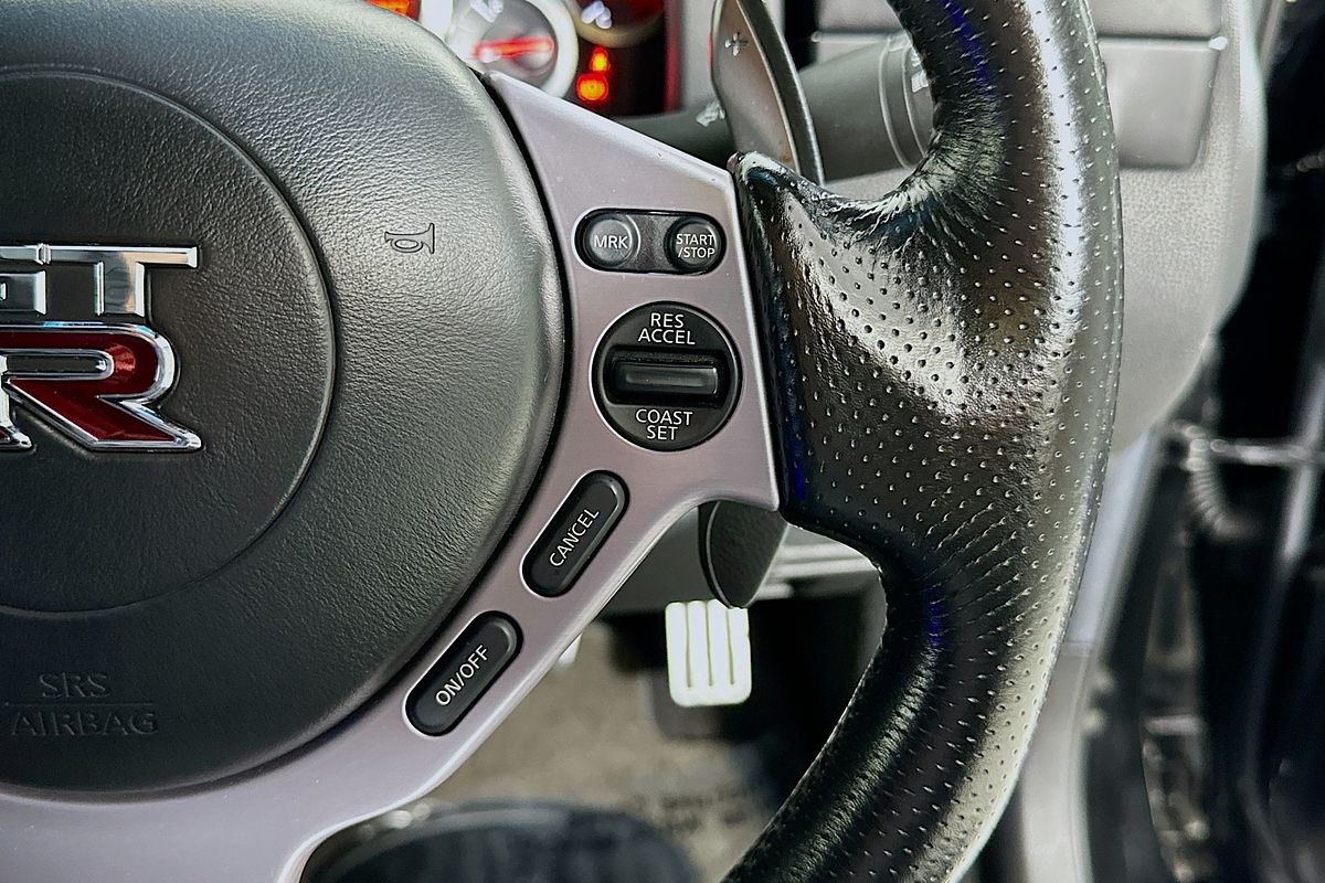 2009 Nissan GT-R PREMIUM R35