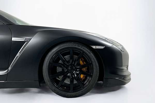 2009 Nissan GT-R PREMIUM R35