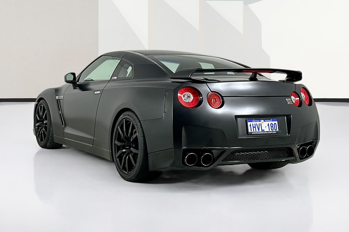 2009 Nissan GT-R PREMIUM R35