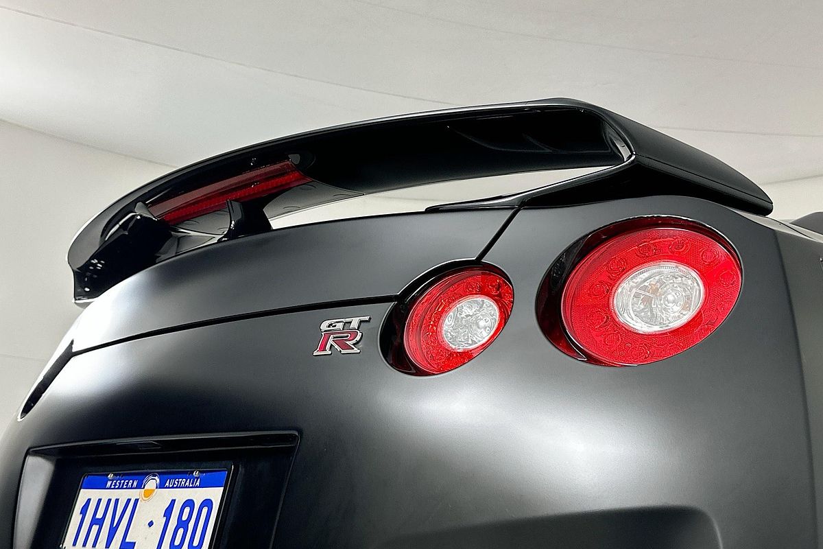 2009 Nissan GT-R PREMIUM R35