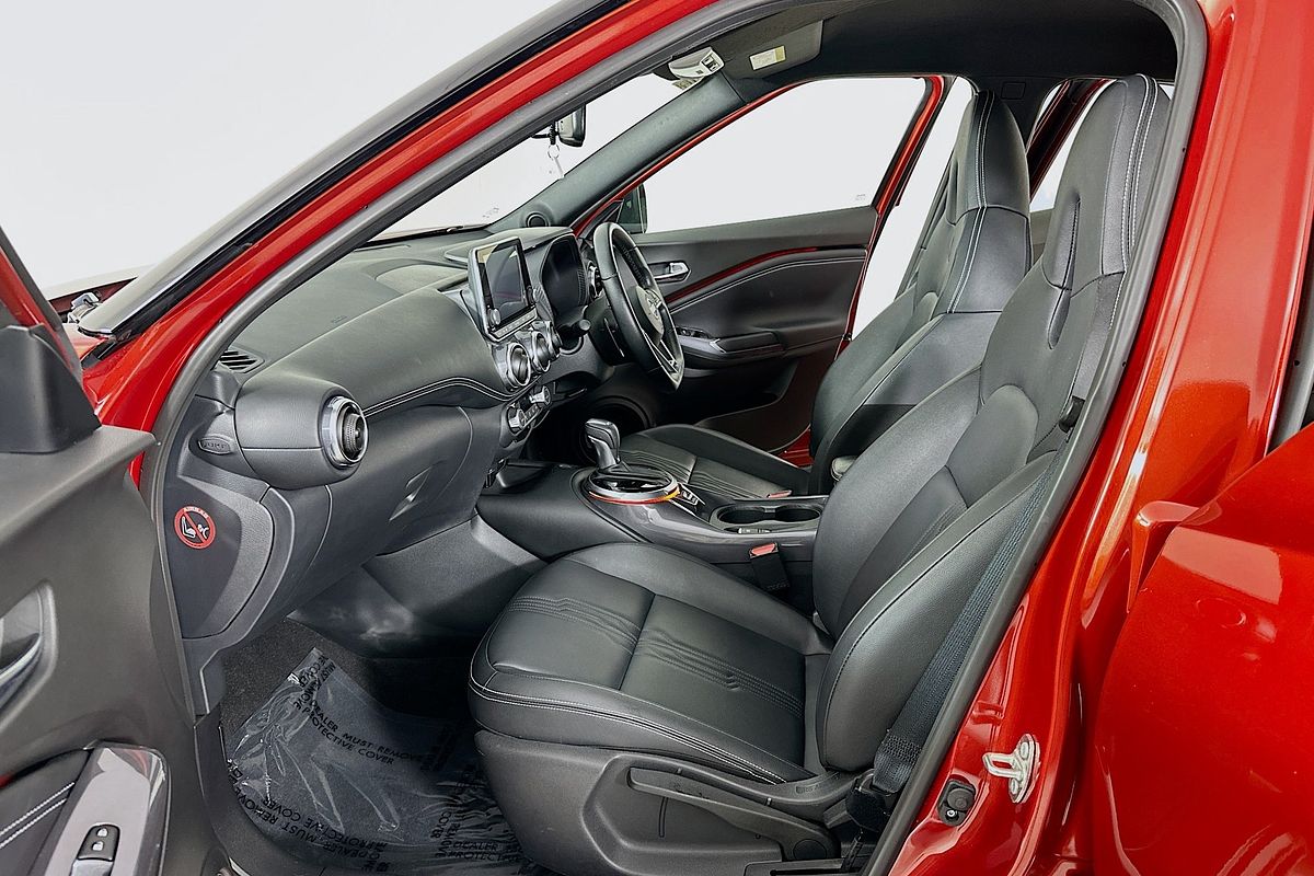 2023 Nissan JUKE ST-L F16