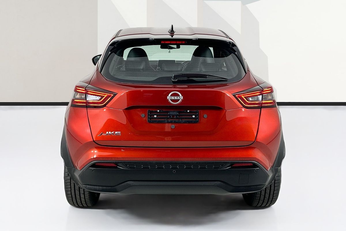2023 Nissan JUKE ST-L F16