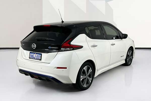 2020 Nissan LEAF ZE1