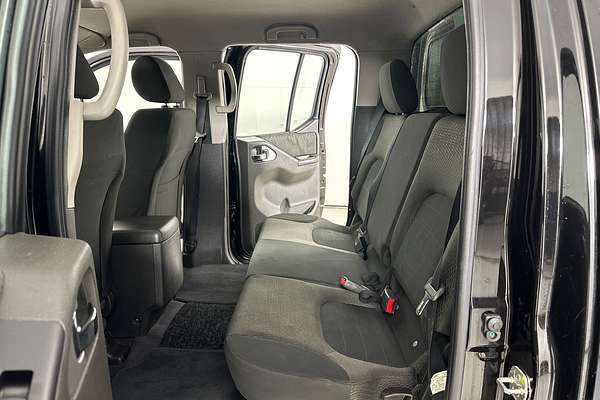 2013 Nissan NAVARA ST (4x4) D40 MY12 4X4