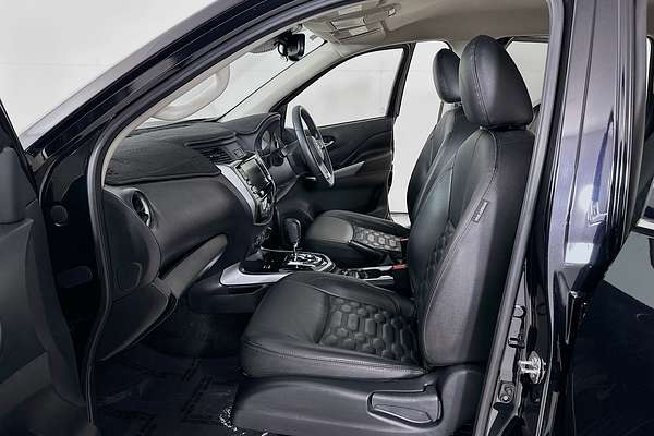 2021 Nissan NAVARA ST-X (4x4) LEATHER/NO SUNROOF D23 MY21 4X4