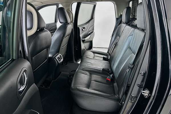 2015 Nissan NAVARA ST-X (4x4) NP300 D23 4X4