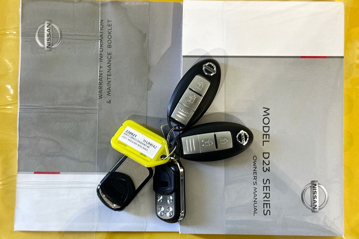 2021 Nissan NAVARA ST-X (4x4) LEATHER/NO SUNROOF D23 MY21.5 4X4