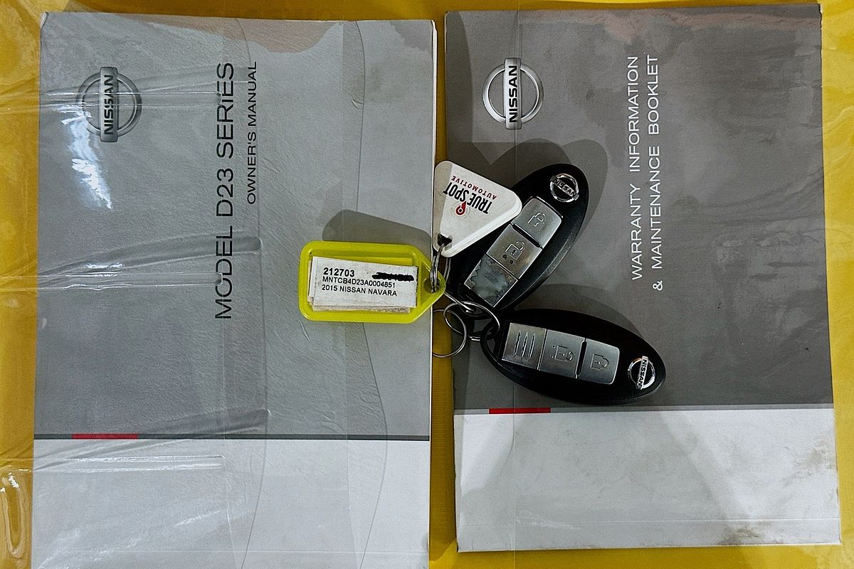 2015 Nissan NAVARA ST-X (4x4) NP300 D23 4X4