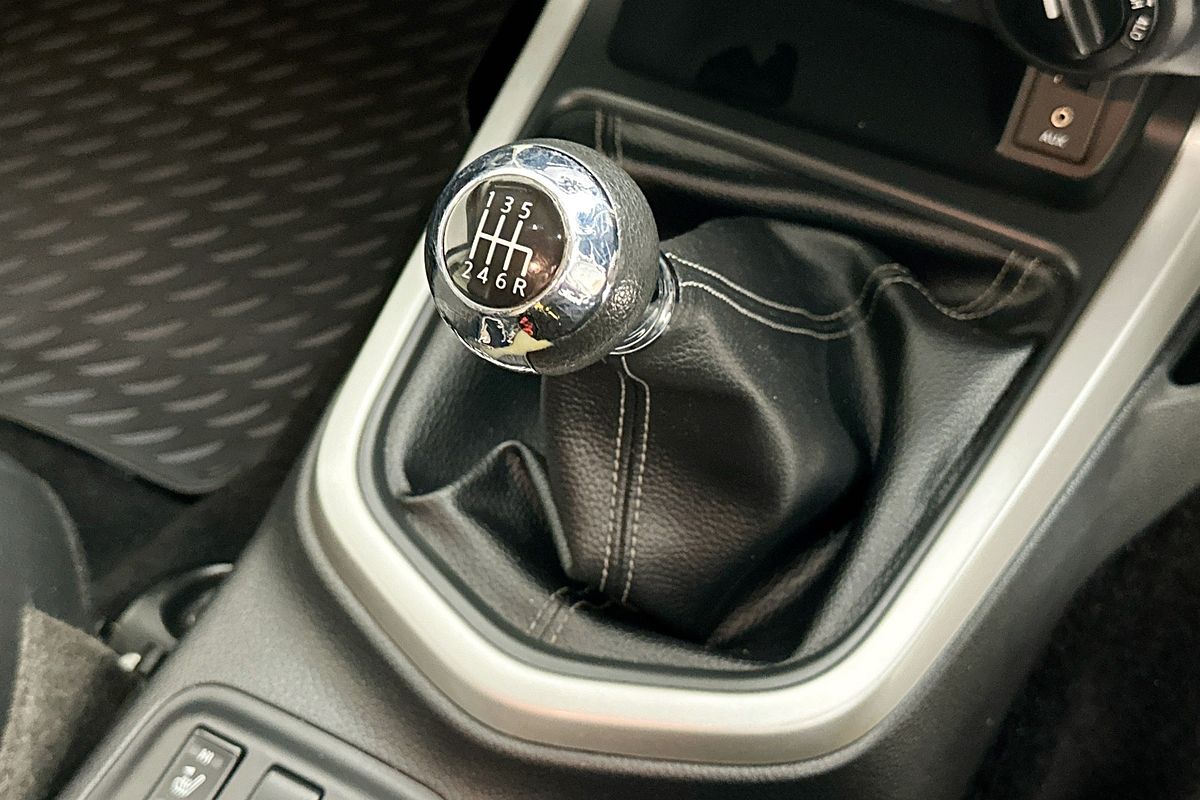 2017 Nissan NAVARA ST-X (4x4) D23 SERIES II 4X4