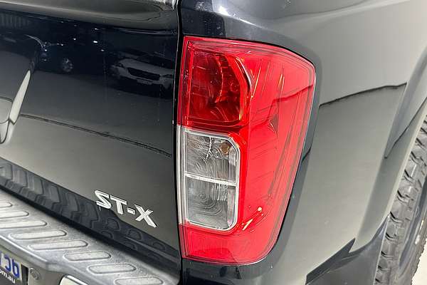 2017 Nissan NAVARA ST-X (4x4) D23 SERIES II 4X4