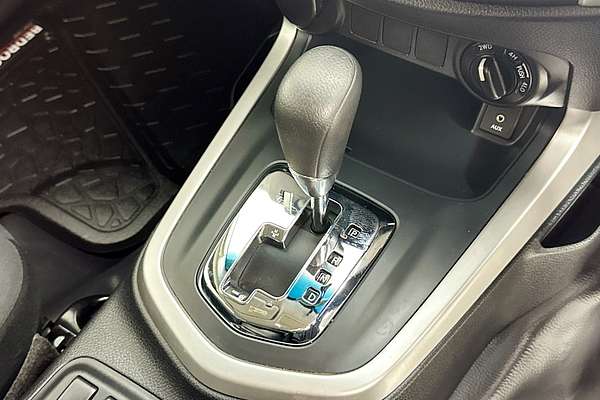 2017 Nissan NAVARA RX (4x4) D23 SERIES II 4X4