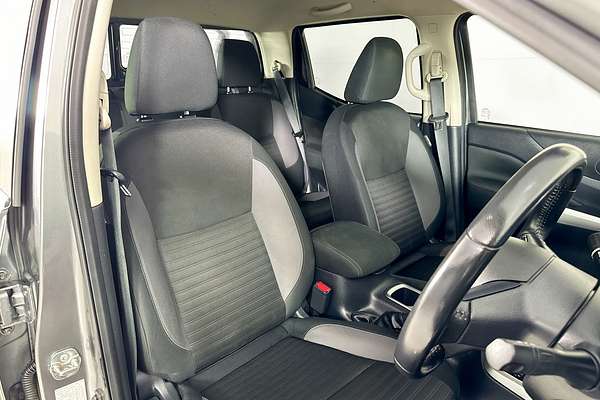 2022 Nissan NAVARA ST-X (4x4) CLOTH/NO SUNROOF D23 MY21.5 4X4