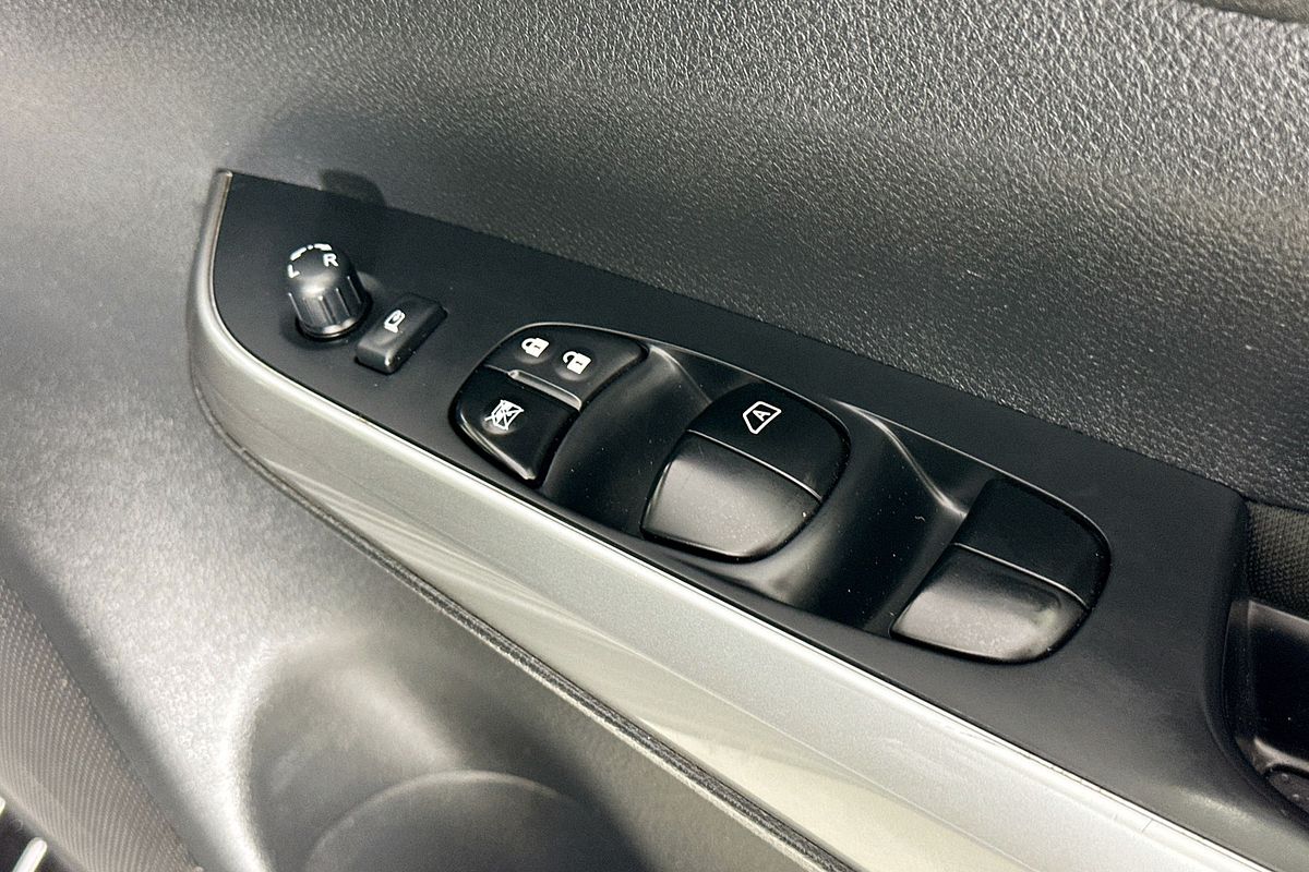 2022 Nissan NAVARA ST-X (4x4) CLOTH/NO SUNROOF D23 MY21.5 4X4