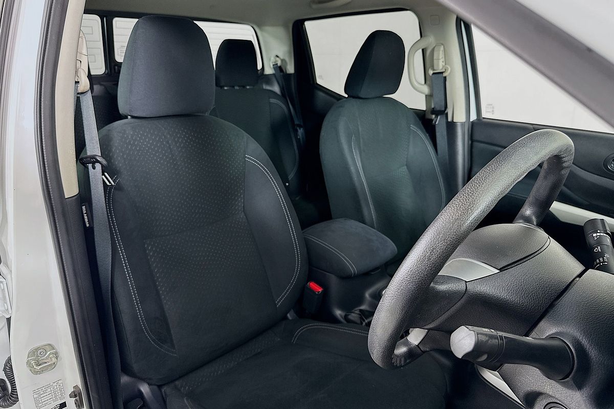 2020 Nissan NAVARA RX (4x2) D23 SERIES 4 MY20 4x2