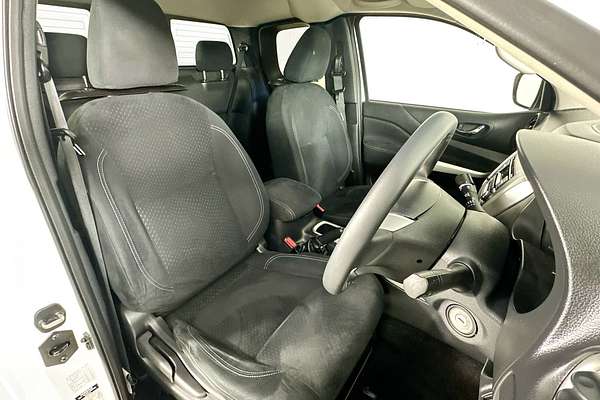 2016 Nissan Navara RX (4x4) NP300 D23 4X4