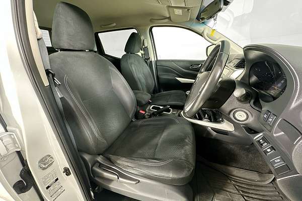2019 Nissan NAVARA ST (4x4) D23 SERIES III MY18 4X4