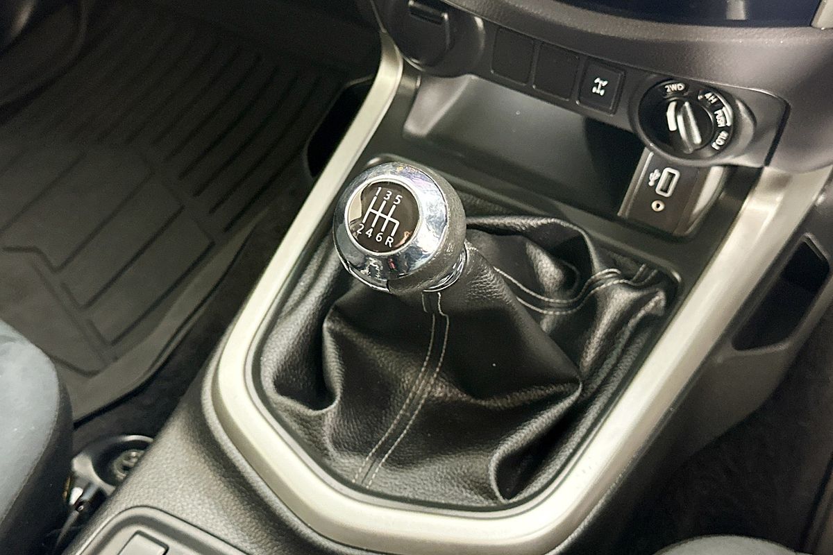 2019 Nissan NAVARA ST (4x4) D23 SERIES III MY18 4X4