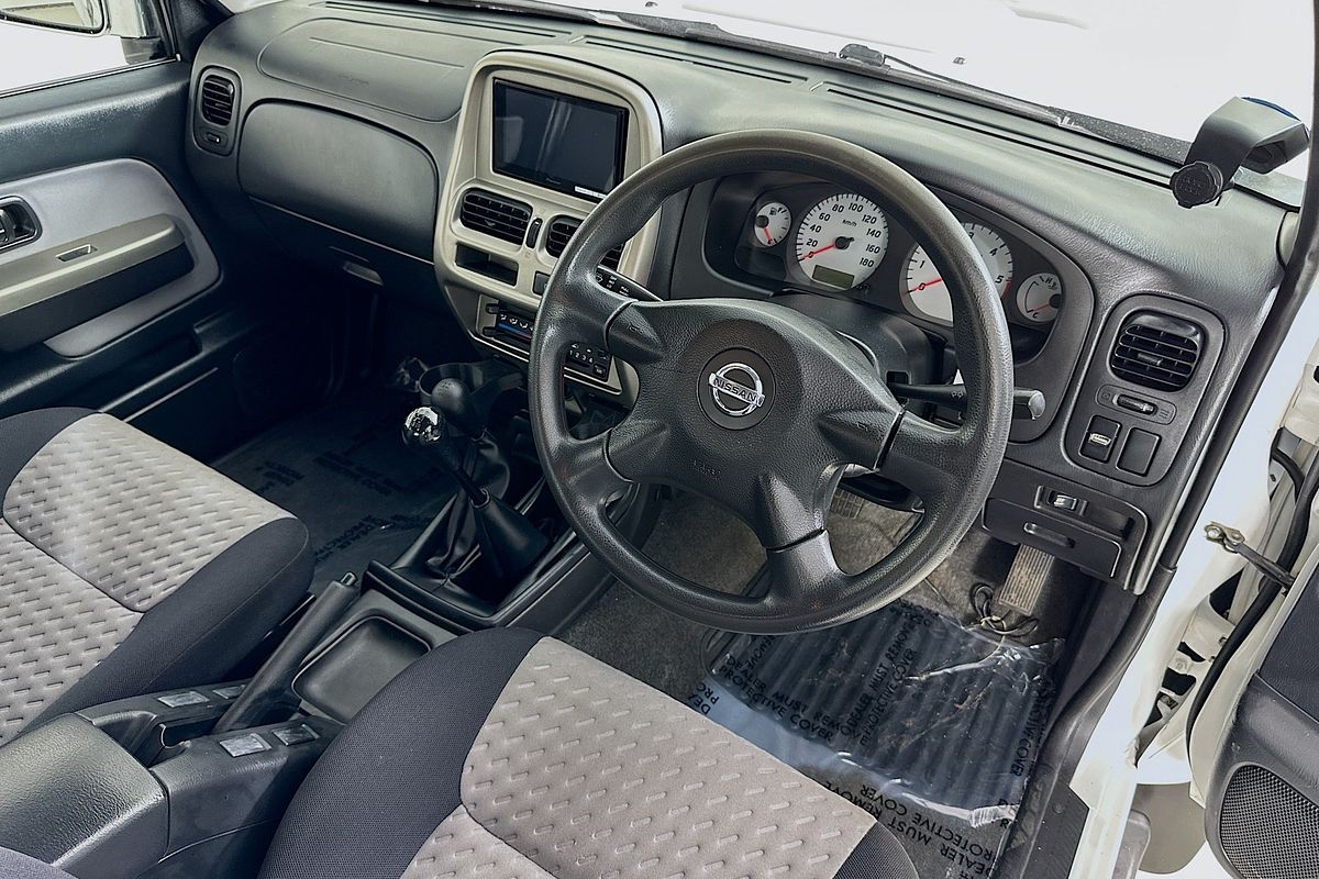 2015 Nissan NAVARA ST-R (4x4) D22 SERIES 5 4X4