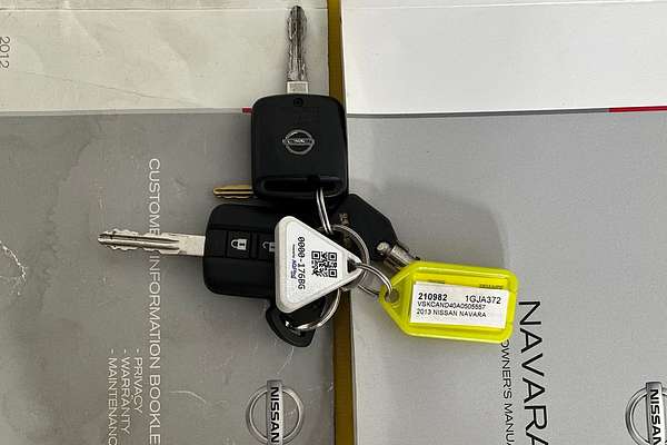 2013 Nissan NAVARA ST-X 550 (4x4) D40 MY12 4X4
