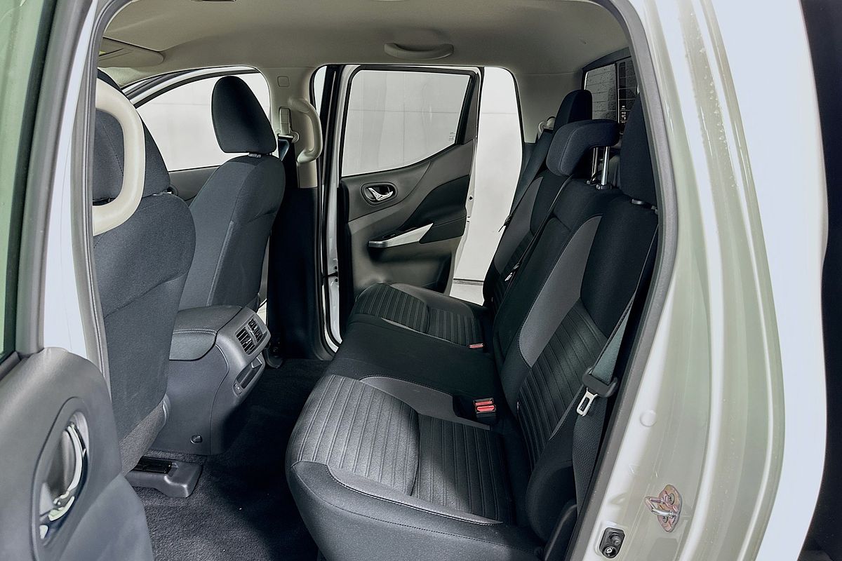 2023 Nissan NAVARA ST D23 4X4