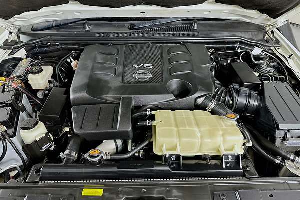 2011 Nissan NAVARA ST-X 550 (4x4) D40 4X4