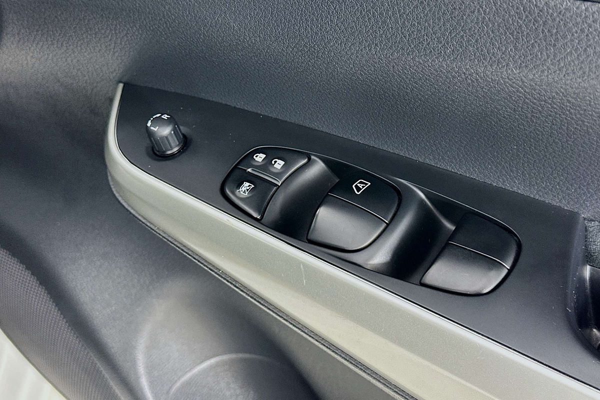 2020 Nissan NAVARA RX (4x4) D23 SERIES 4 MY20 4X4