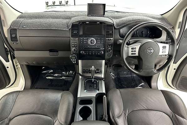 2013 Nissan NAVARA ST-X 550 (4x4) D40 MY12 4X4