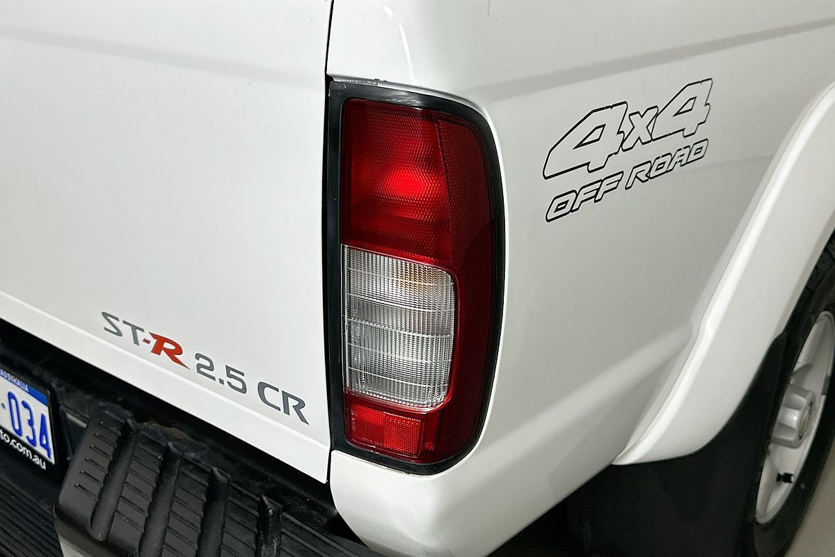 2015 Nissan NAVARA ST-R (4x4) D22 SERIES 5 4X4