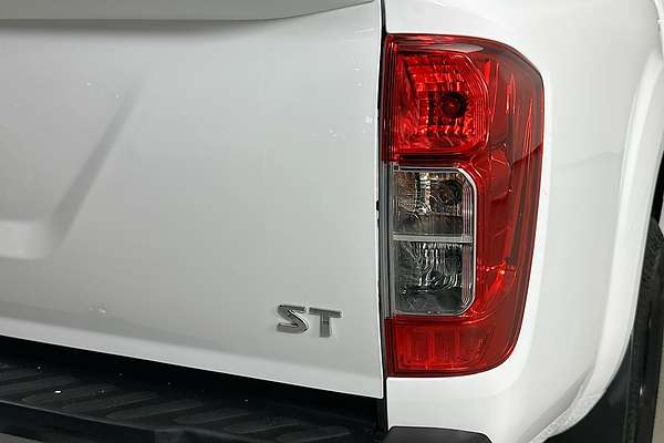 2019 Nissan NAVARA ST (4x4) D23 SERIES III MY18 4X4