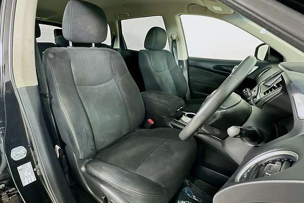 2016 Nissan Pathfinder ST R52
