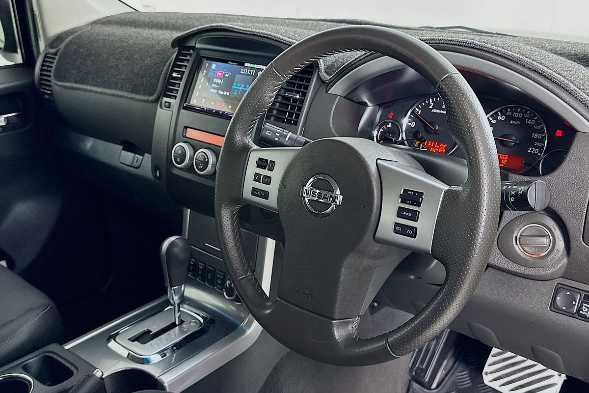 2011 Nissan PATHFINDER ST-L (4x4) R51 SERIES 4